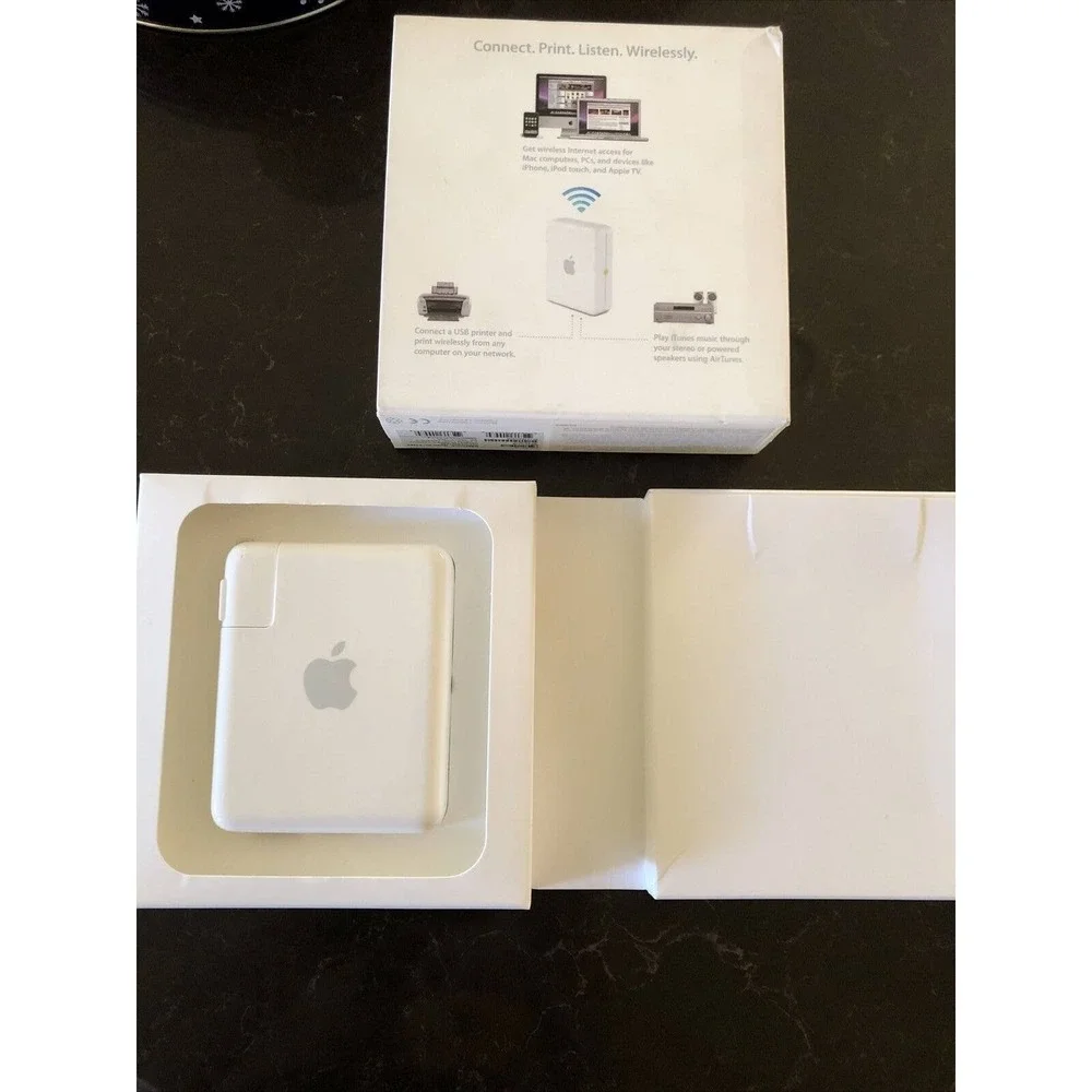 Apple AirPort Express A1264 Wireless‎ 802.11n Wi-Fi MB321LL/A New Factory Sealed